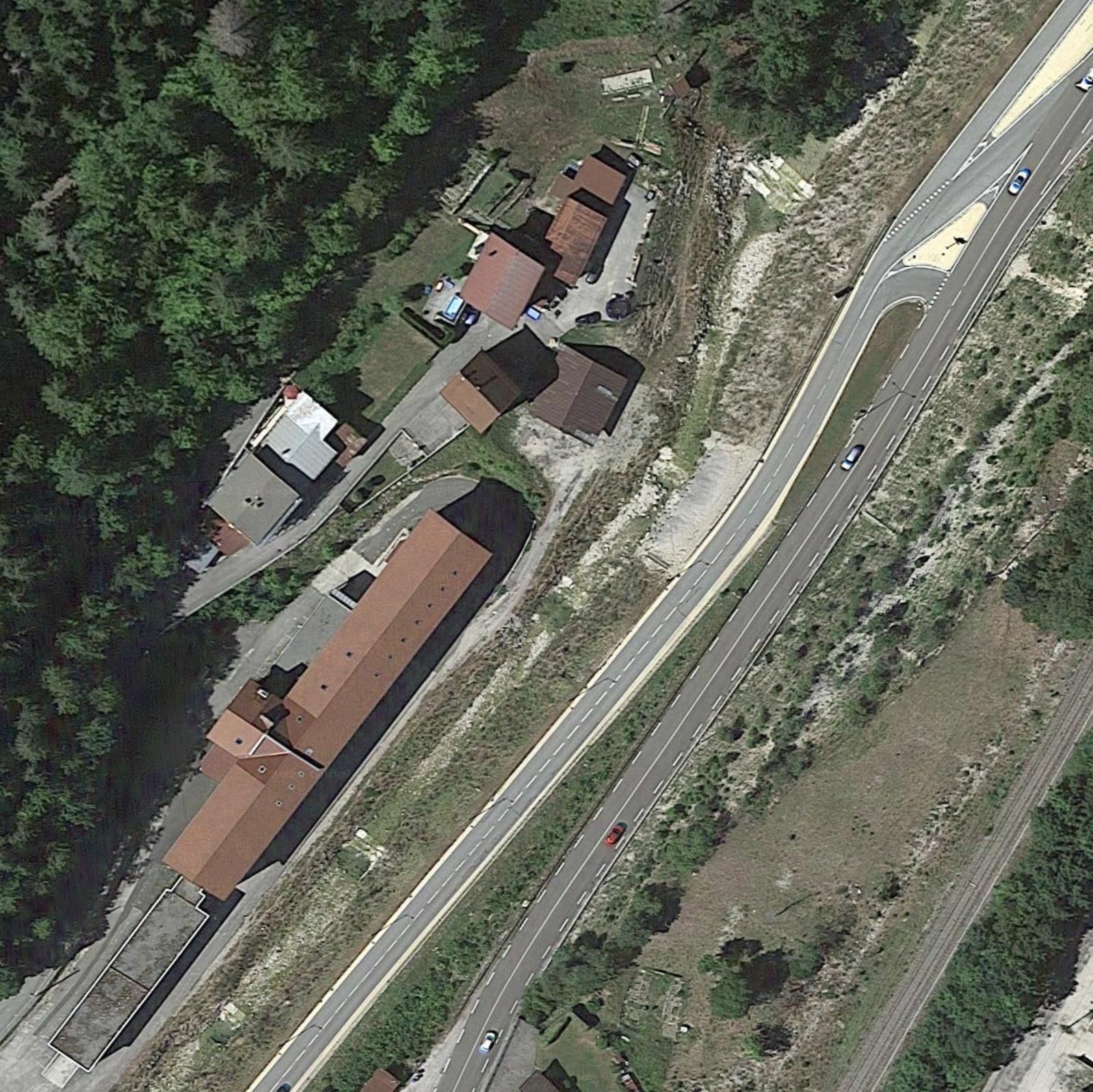 A top view of the Morez area where a lot of metal glasses had been produced in the eighties (1980s) and nineties (1990s) in France. 